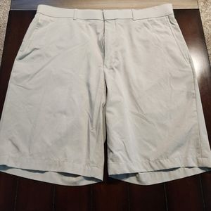 Walter Hagen shorts 36